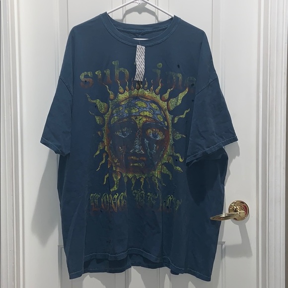 Urban Outfitters Sublime Shirt Shop, 56 